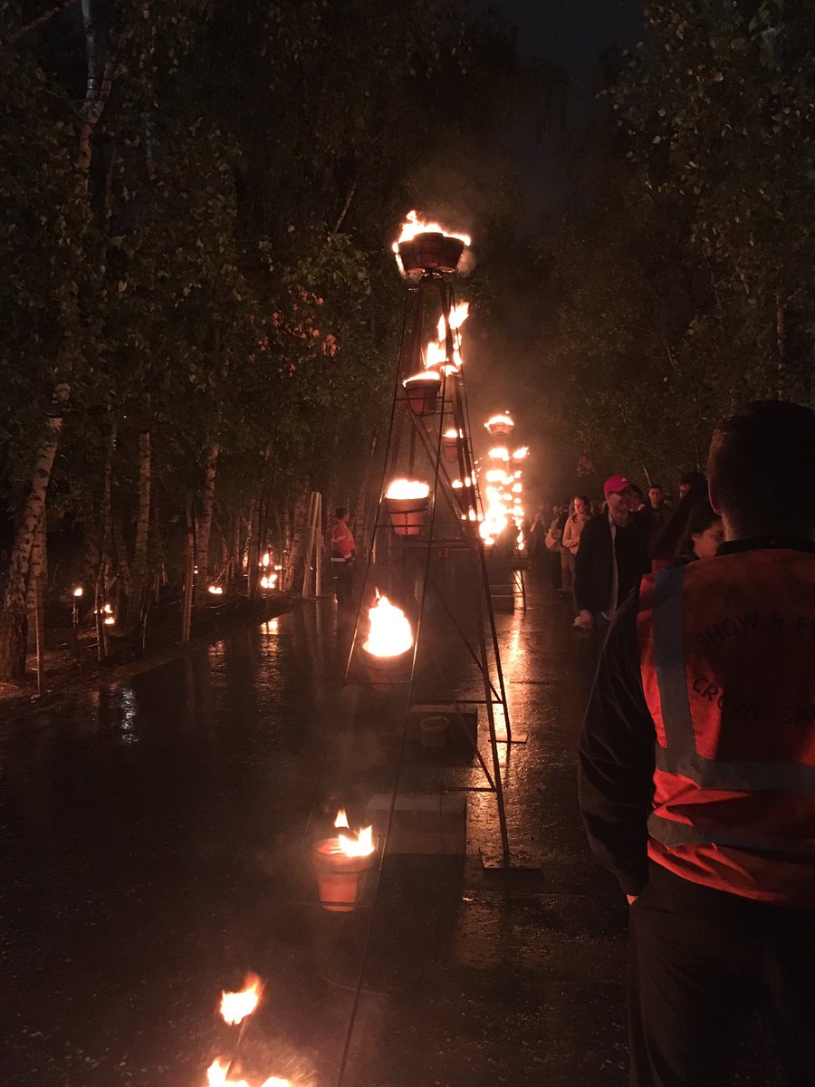 thecityofldn's tweet photo. #LondonsBurning at the Fire Garden! #GreatFire350 #visitthecity https://t.co/xvPt8pO9lS