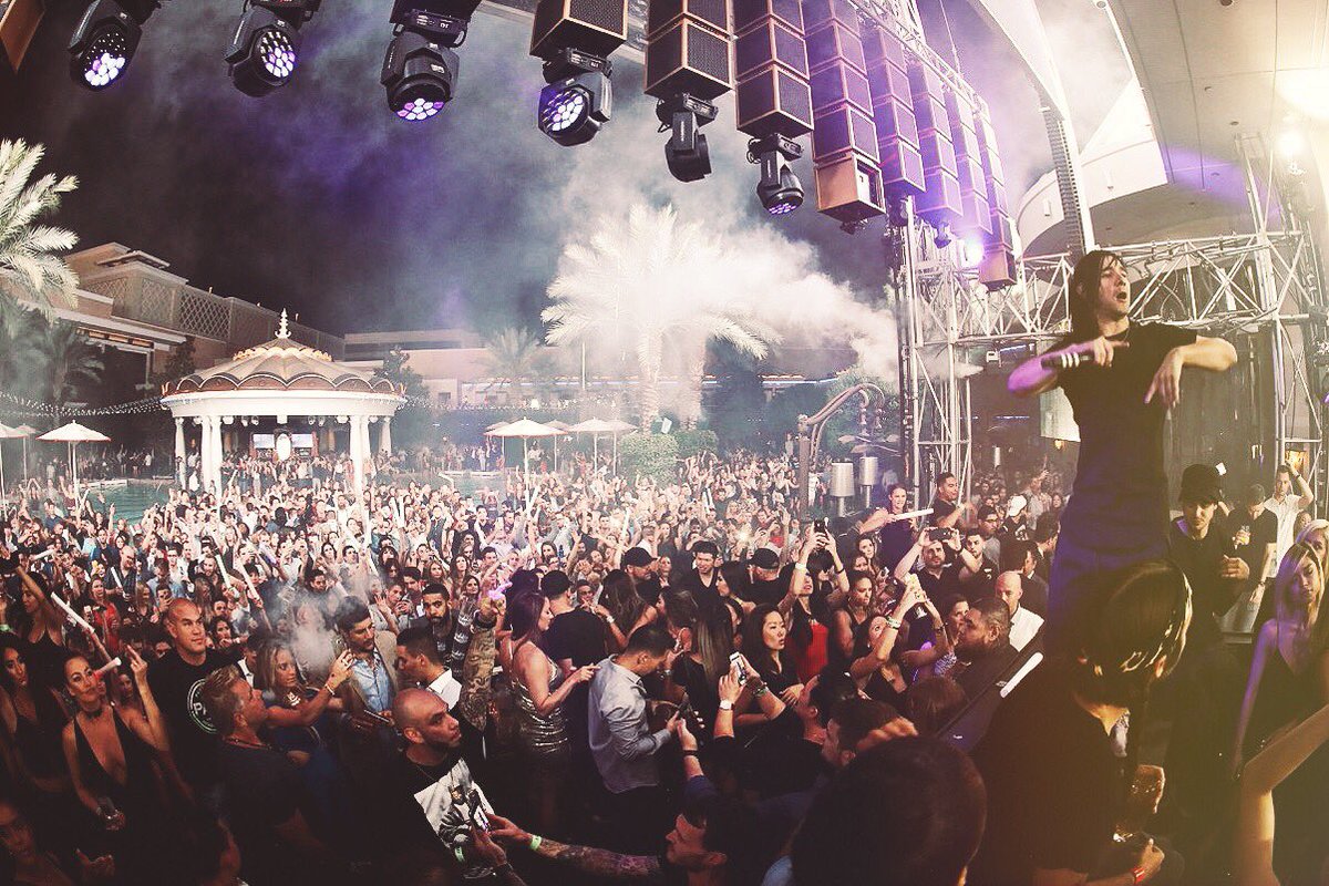 DMahoneyphoto's tweet photo. Labor Day Weekend has arrived! @diplo @Skrillex @XSlasvegas #JACKร #XSLDW ๐ฅ๐ฅ๐ฅ https://t.co/PgKlrpmVi6