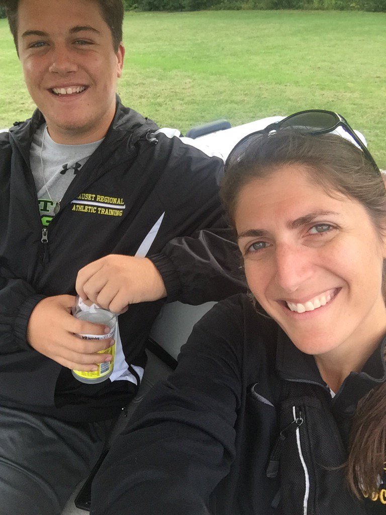 NausetATC's tweet photo. Because @mikedohh18 felt left out. #threehoursleft #preseasonday14 https://t.co/dt4EGvGzQC