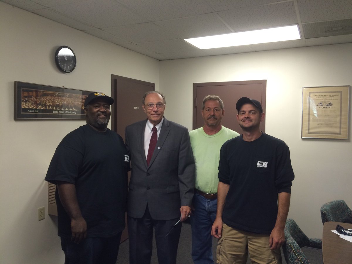 RepDavidWatkins's tweet photo. My father was a union man and I'm proud to be endorsed by the United Steelworkers! #WinWithWatkins https://t.co/0vOAmjfvNn