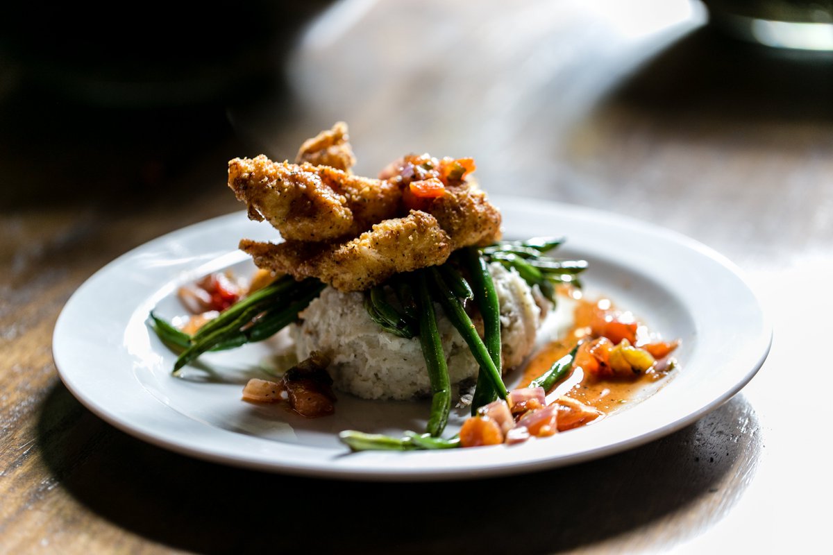 Head a few hours north to find <a href="/FEEDtableandtav/">FEED Table & Tavern</a>, our #restaurantreveal!buff.ly/2c0ldqk #ATLWingFest #wings