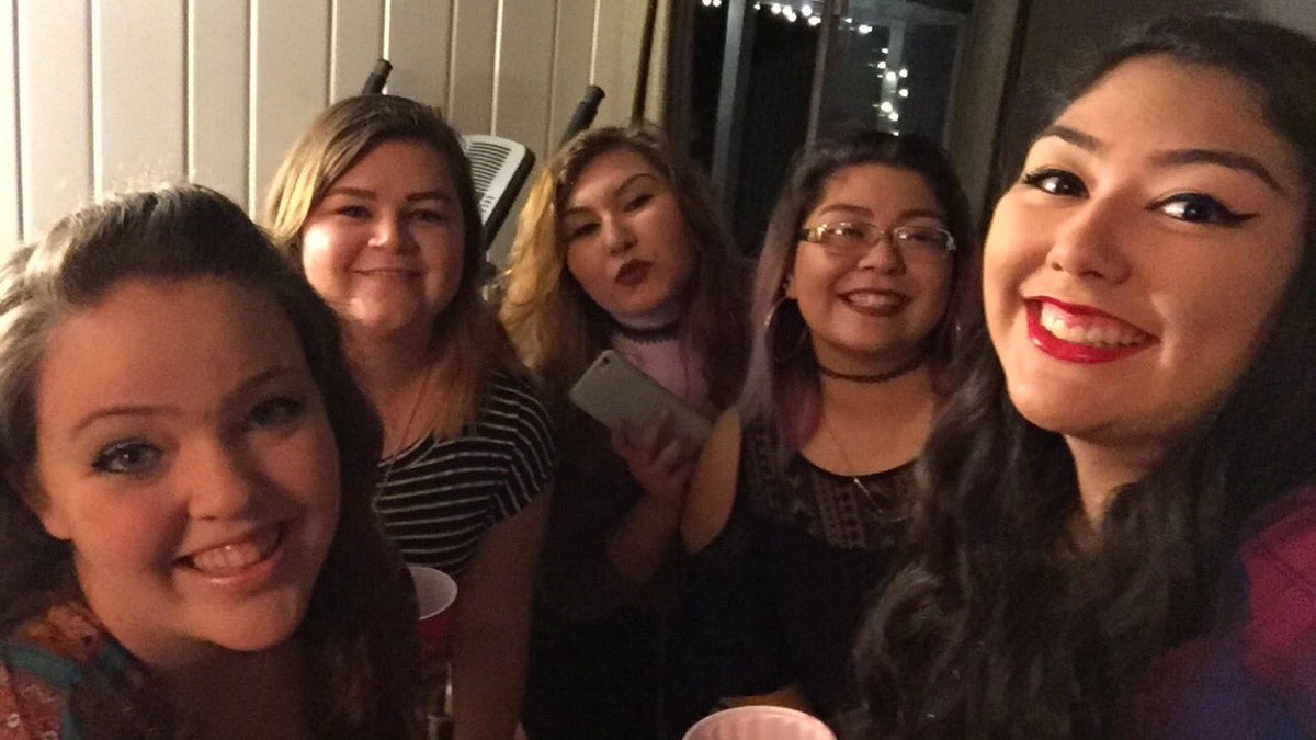 Iriann27's tweet image. So happy to be back with these babes😍 #MillerGirls #TTU20