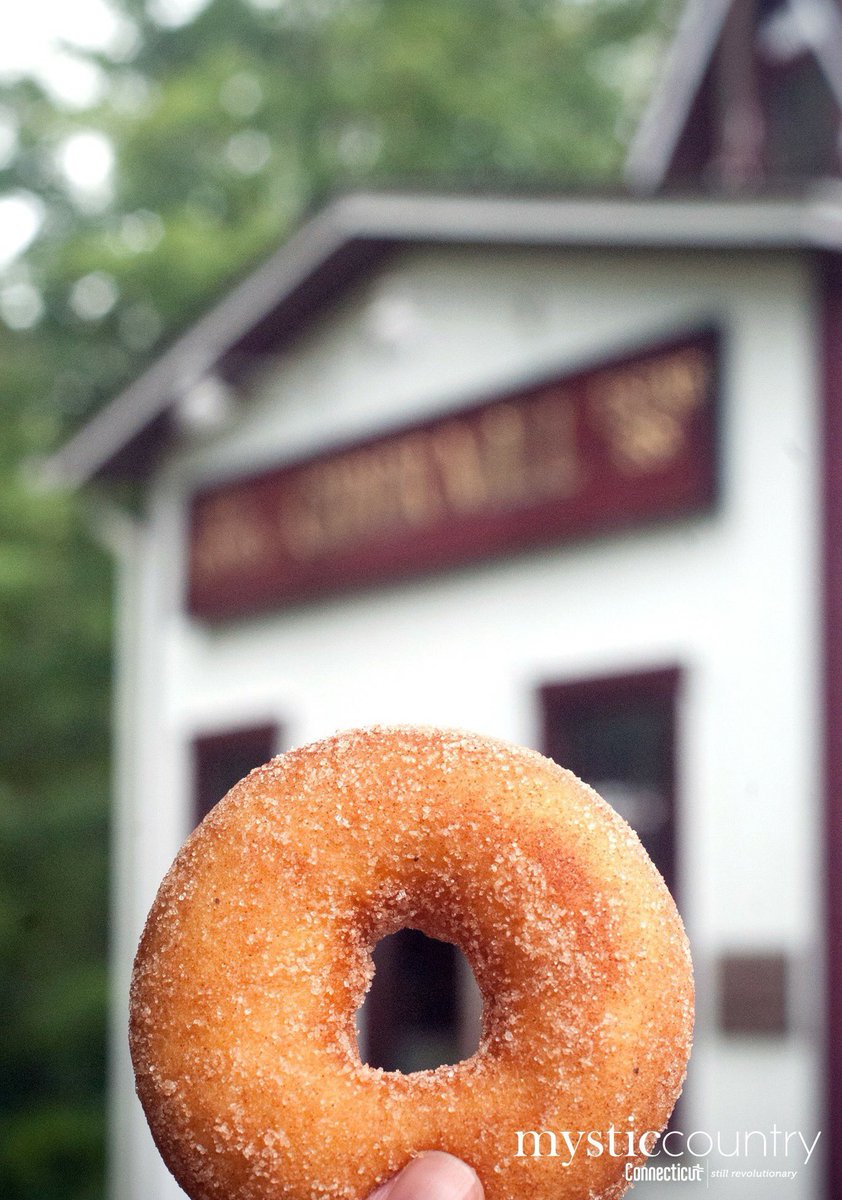 VisitEasternCT's tweet photo. Full-steam ahead into fall. B.F. @ClydesCiderMill is open for the season Sept 1. https://t.co/pfH1RWvKWK https://t.co/4Wj4qIQBsn