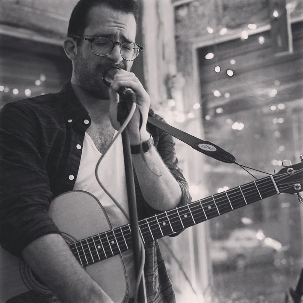 Arielutin's tweet photo. Looking forward to another big show this month! #hunterandwolfe #livemusic @bigirvs381 https://t.co/hFZyZnHovj https://t.co/bRgLzj9dPD
