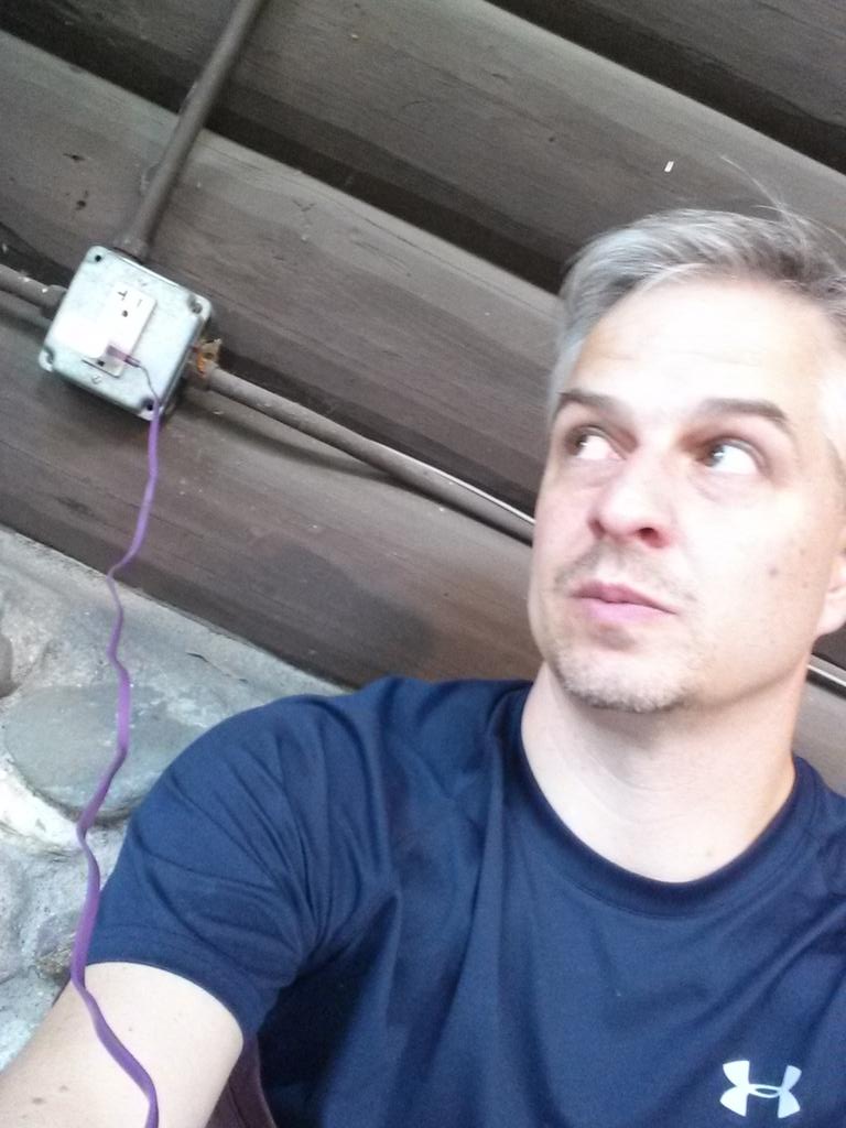 lordhamlet73's tweet image. I love all @mndnr does for the state but goodness am I grateful for the outlets at @mnstatefair. #batteryprob