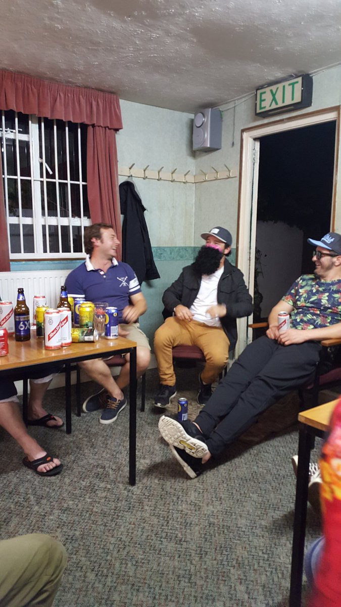 GreatBedwynCC's tweet photo. #cockbeard https://t.co/sQjcO37o0w