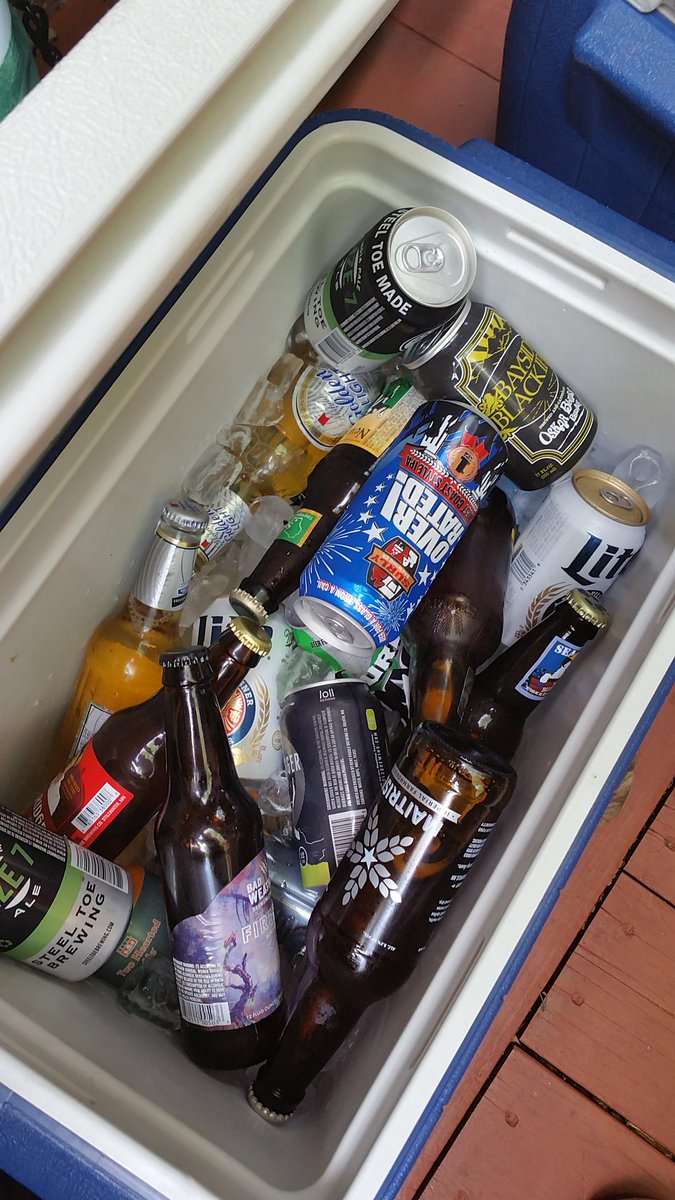 mackypinky's tweet photo. #labordayweekend #mnbrewed https://t.co/RjN1CKyyII
