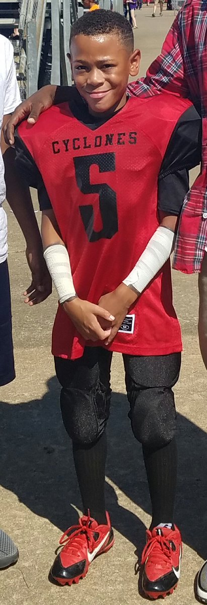 kentrel7's tweet photo. Yes he's an athleteππ€π½#CycloneInTheMaking https://t.co/EPxMROu93s