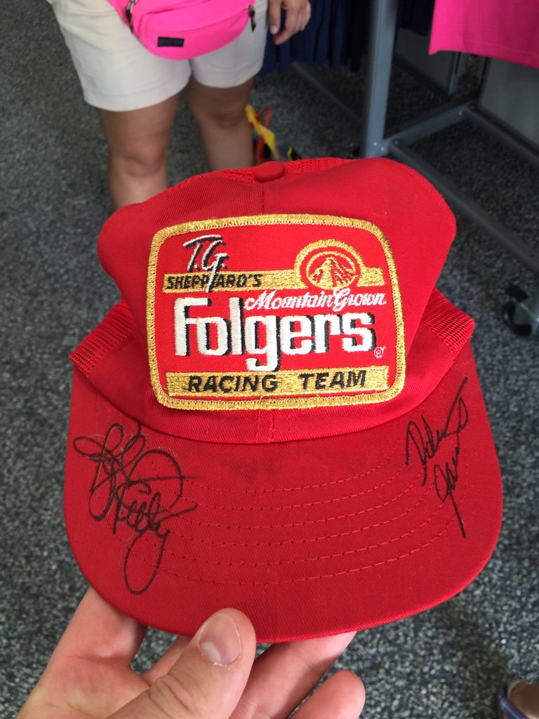 ShaneWellington's tweet photo. @TGSheppardmusic @TimRichmondRIP @Folgers I'm showing respect for #TimRichmond @TooToughToTame #NASCARThrowback 🏁☝🏻️ https://t.co/Uau7y7hPQB