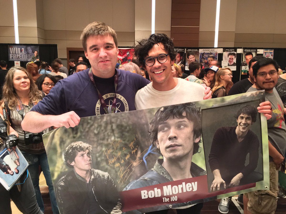 dustinddh's tweet photo. Shout out to @WildpipM for helping make this #DragonCon super special. #WhateverTheHellWeWant #The100 https://t.co/G7yfP6zQMF
