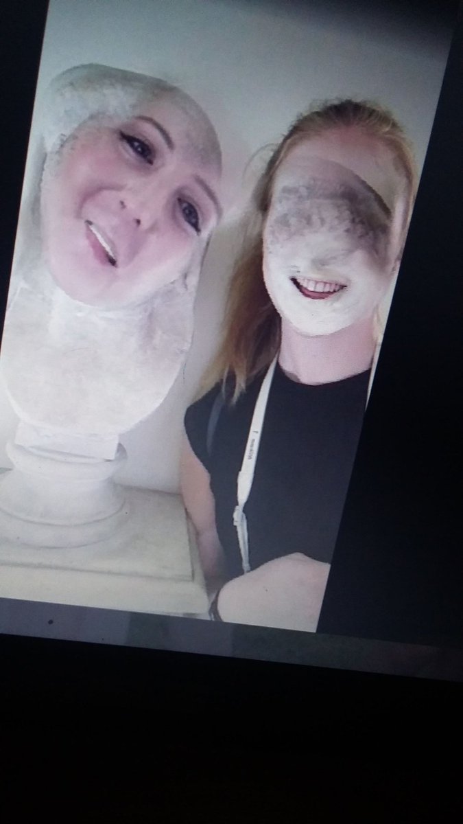 kathrynScott96's tweet image. What you think you look like vs what you actually look like #VaticanCity #DCinspired #Rachelsidea