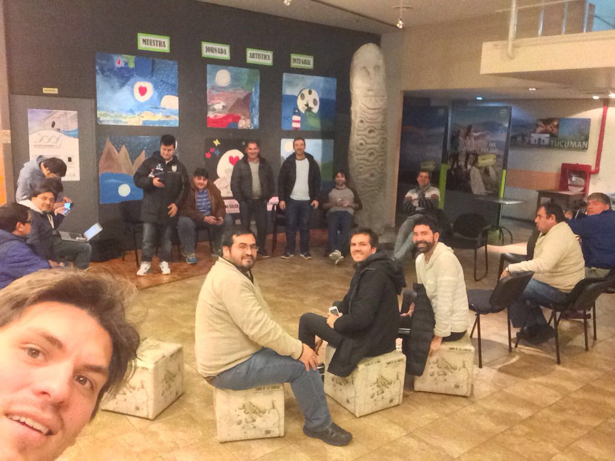 DecanosBA's tweet photo. Trabajando para seguir creciendo y concretando objetivos! @ATOficial @nachogolobisky @soydecano939 @AtleticoTucSCP https://t.co/Ub6FSNCRah