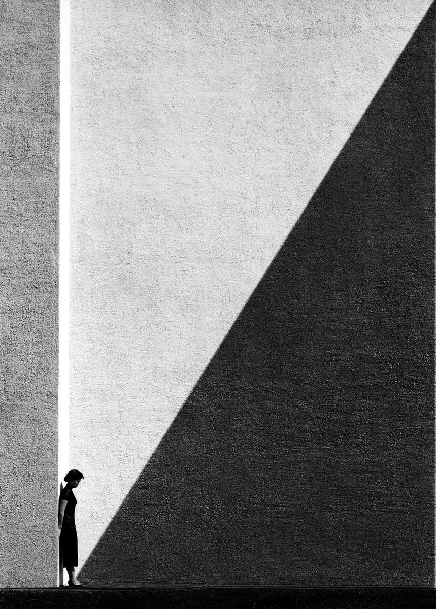 Fan Ho #photography Approaching shadow, 1954