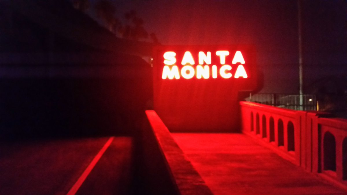 CAincline's tweet photo. Did you notice the sign is on?

#goSaMo

#loveSaMo

#pacificcoasthwy

#mydayinla 

#VintageByTheSea 

@CAincline https://t.co/nQLX0wG9nQ