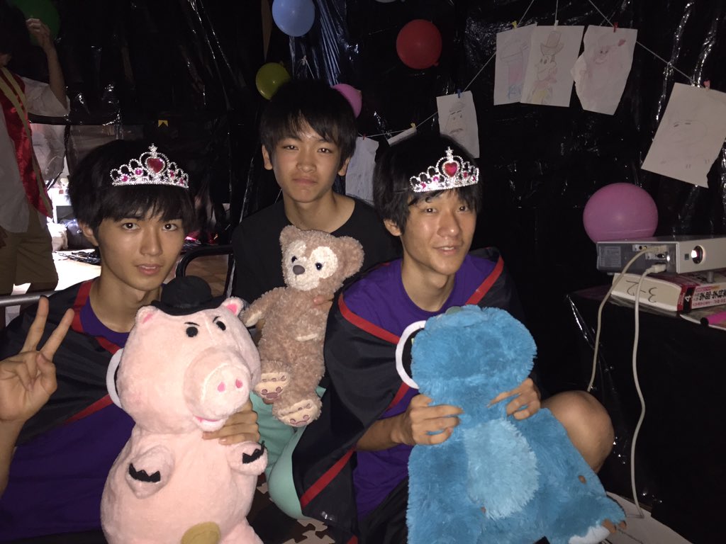 Kawanan323232's tweet photo. ありがとうございました🙈💕
#32HR #DISNEYGO https://t.co/H8lmGPZ9E1