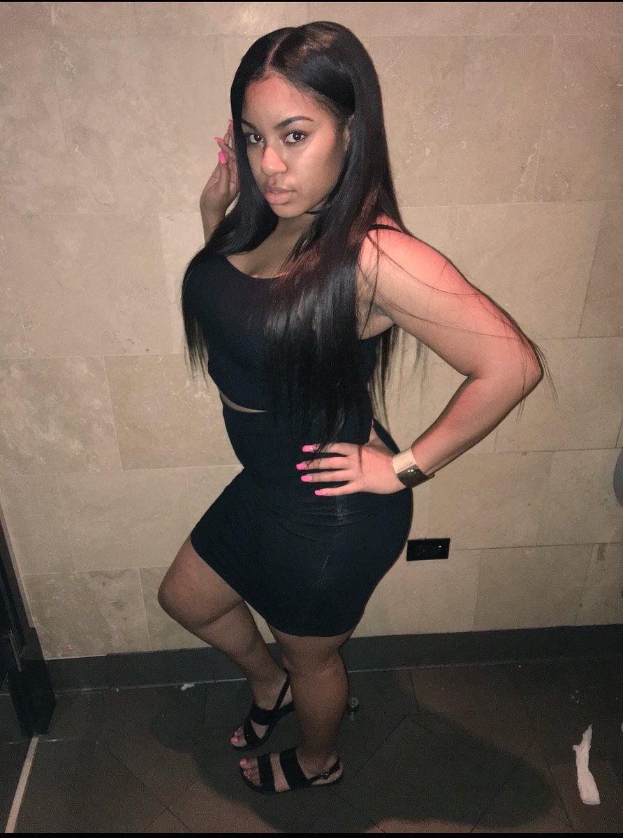 Lovelyavi_'s tweet photo. Baddest in the city 👅 https://t.co/Mq0gU6qtpf