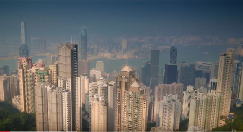 JacaNewswatch's tweet image. Divided #HongKong goes to polls as Beijing watches #HongKongvotes bit.ly/2bZb2jH