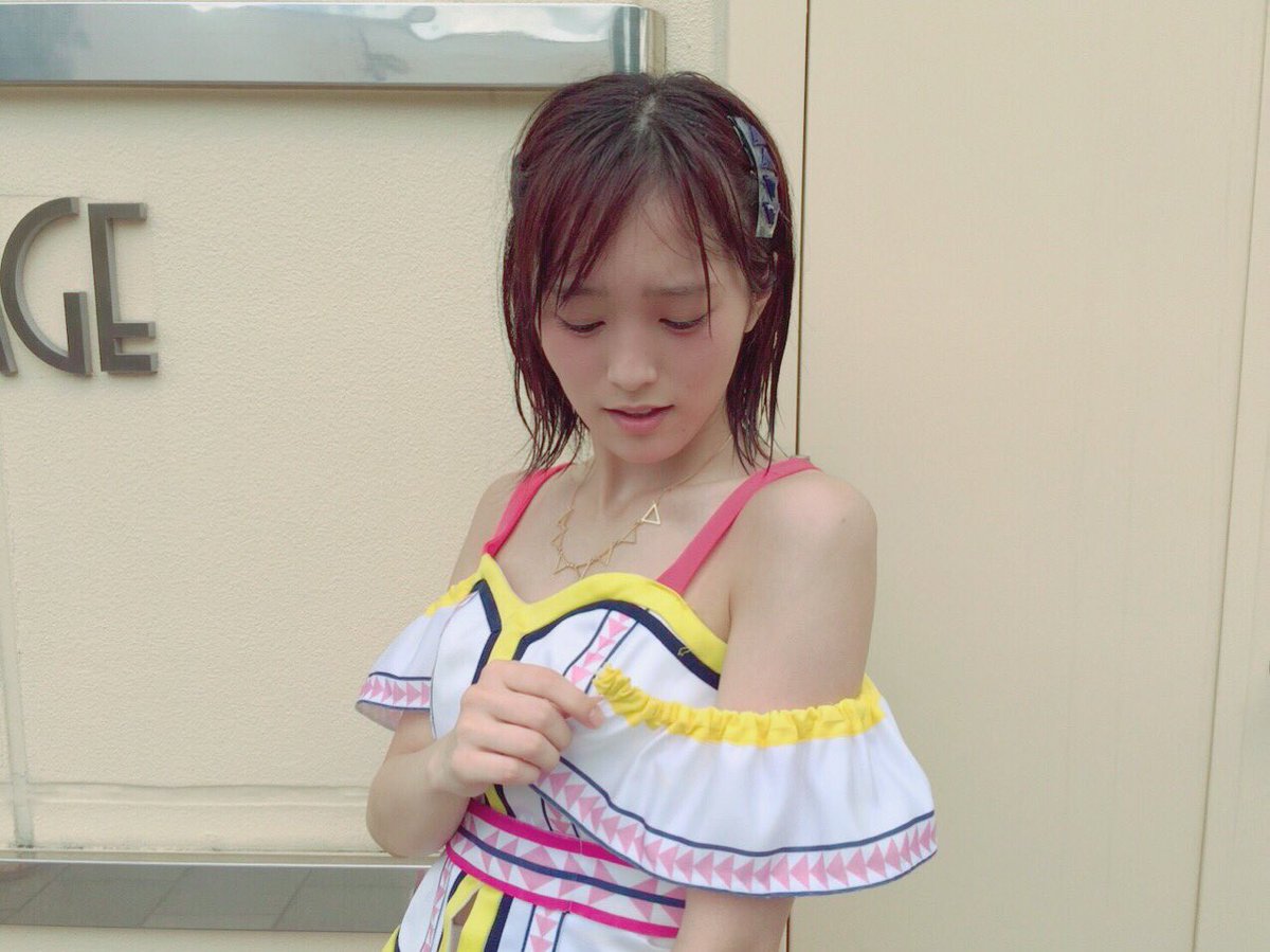 Nmb48山本彩の肌見せショットに セクシー と反響 ライブドアニュース