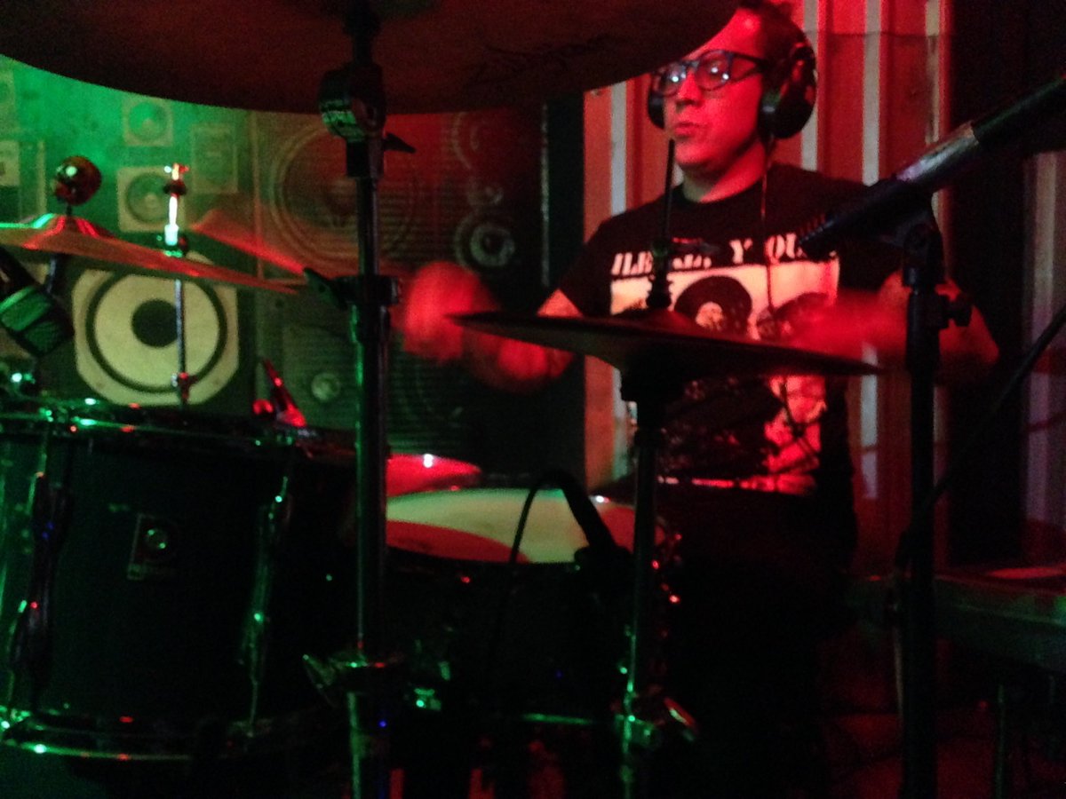 ReloadQro's tweet photo. Hong Kong Blood Opera en Basement live sounds #Queretaro #music #reload https://t.co/g3Ty7IK8la