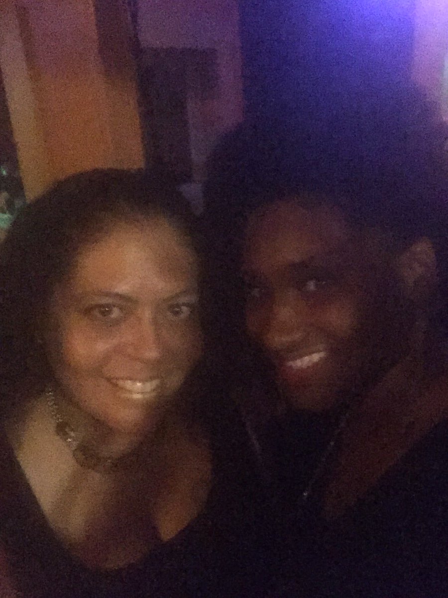 Treensdream's tweet photo. Was out last night rocking to the music Legendary DJ Hollywood was playing.  He kept the party going!  #BXstylin https://t.co/k5zz8osLnG