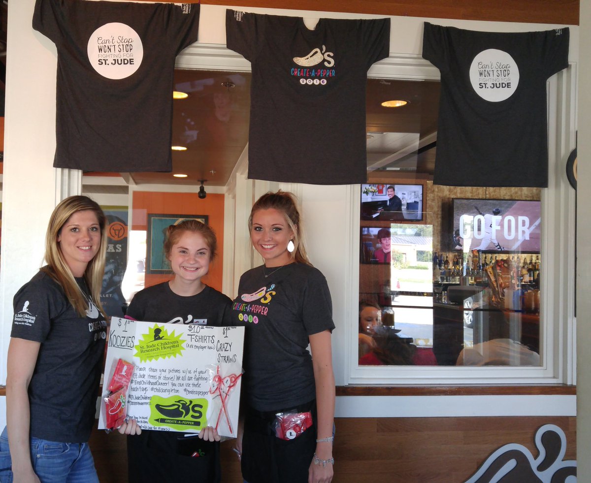 Mercedes_C15's tweet photo. @Lindseyyy_Mae Kalynn, &amp; Katy rocked it out today! #chilisangleton #createapepper #duganators @c_2wood @Mechols1969 https://t.co/i9PtsbWveq