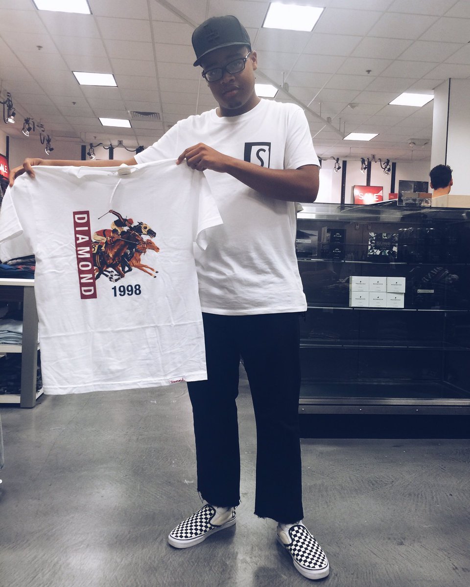 JefeLockhart's tweet image. Another win. I'm in stores all around the world.