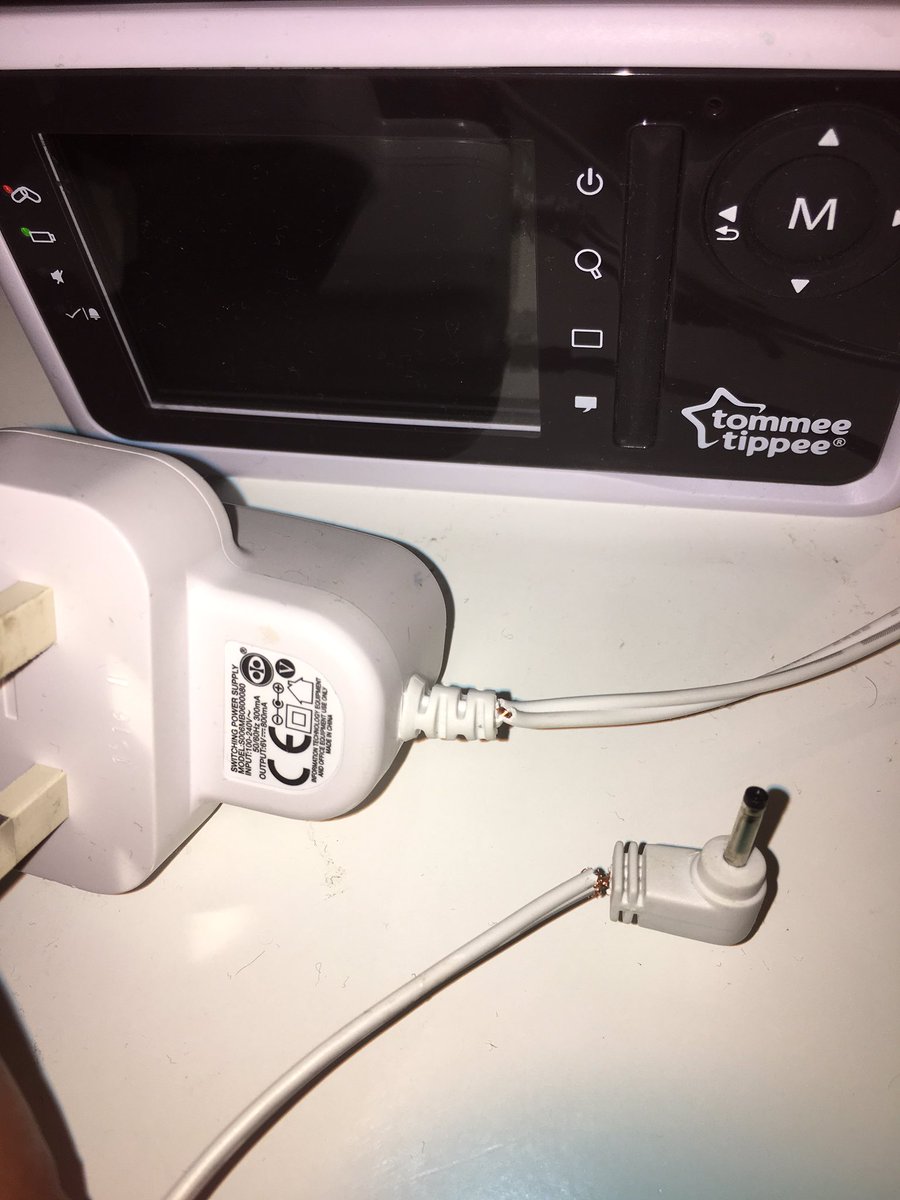 weeksy2000's tweet image. @tommeetippee_UK Charger cable for babymonitor 1094S is broken at both ends &amp;gt;than 1yr old.Help pls?