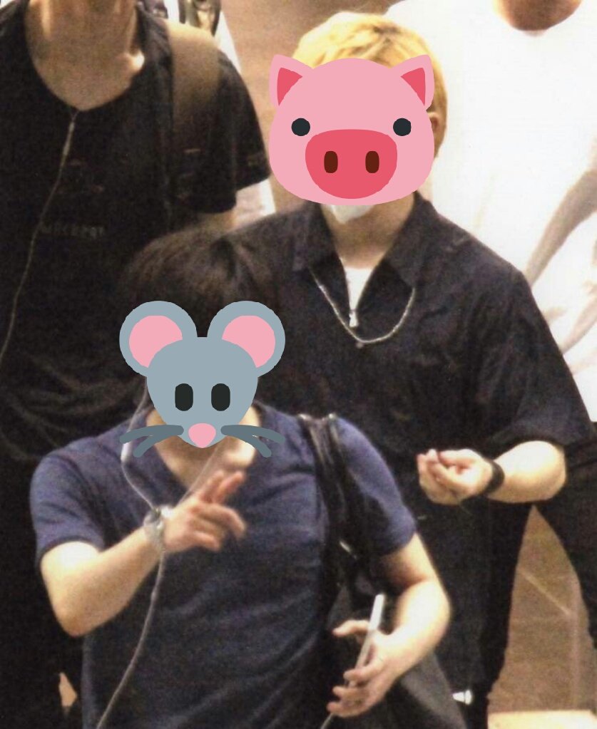iatebatamay's tweet photo. サングラス…w https://t.co/Cb6e9acGPs