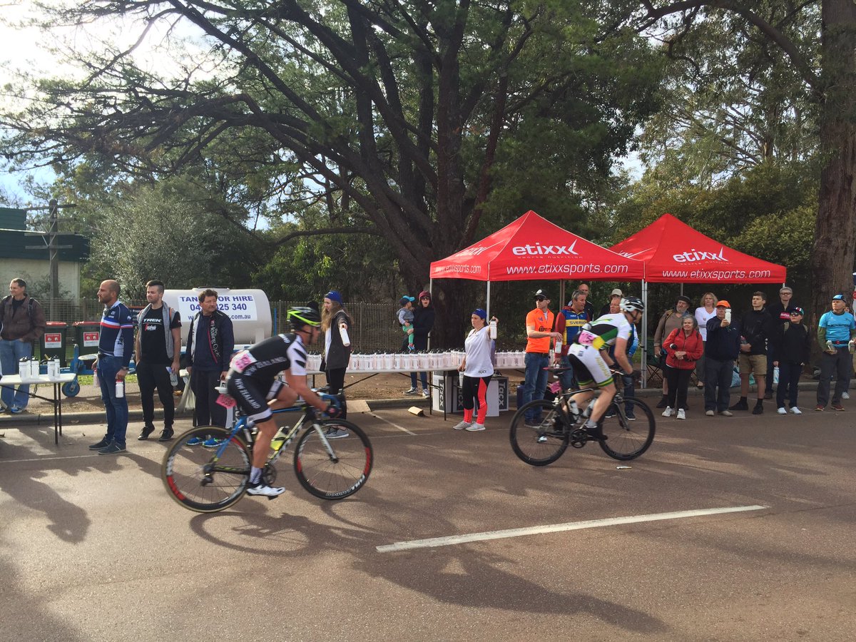EtixxAU's tweet photo. #Etixx hydration station in full swing @GFWSPerth #GFWCPerth #fuel #hydrate #giveityourall https://t.co/zOBPqC7fpd