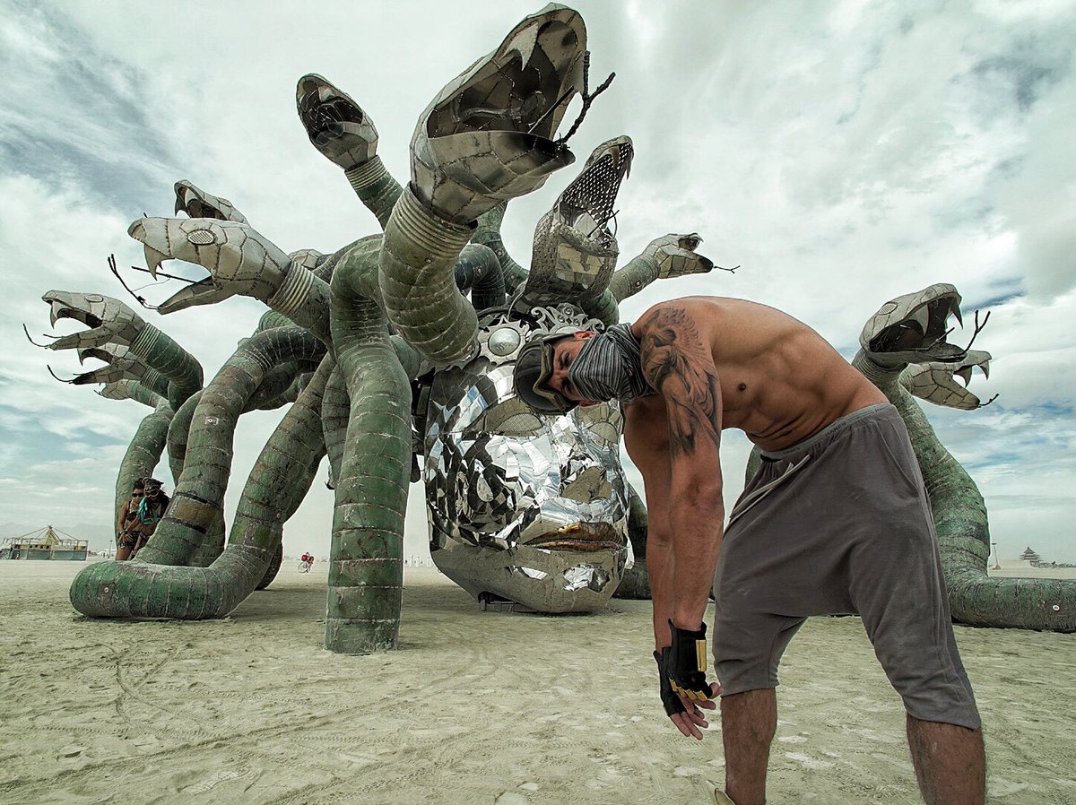Jessewelle's tweet photo. Mad Jesse😷 #BurningMan https://t.co/KEEN1qOFmn