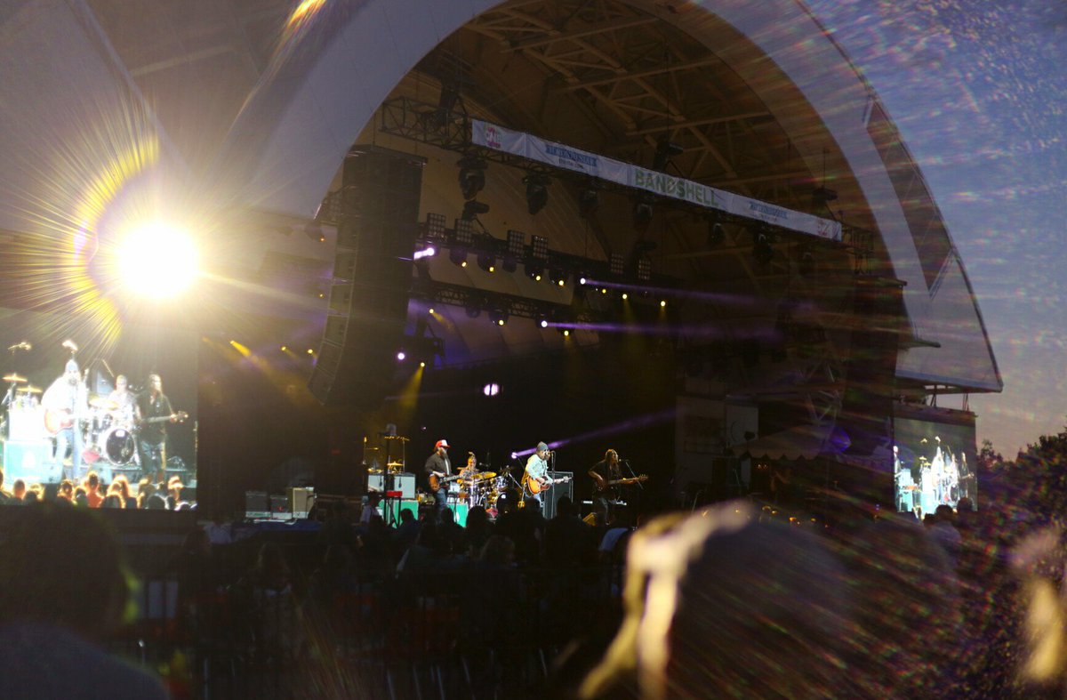 shelbymorell's tweet photo. B is for "Bandshell"! - Junkhouse performing at the CNE last night @LetsGoToTheEX #CNEABC https://t.co/xtJffZ6Gyn