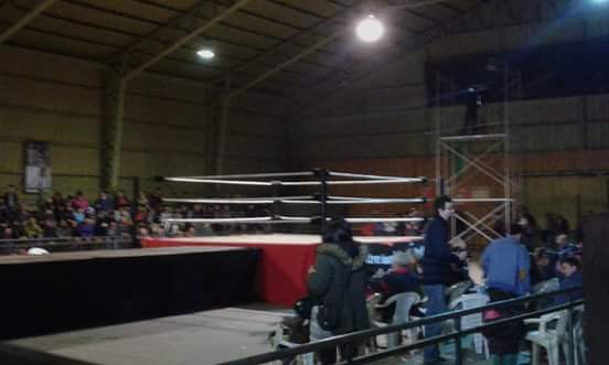 LuchaLibreValpo's tweet photo. https://t.co/1x88pvIRrU
Vll en #Concon https://t.co/vbHevvYCQ0