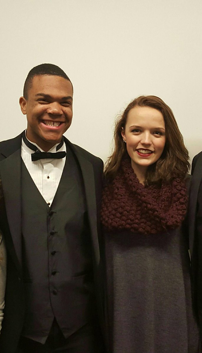 ThatStrawKid's tweet photo. Special Birthday S/O to ma girl from Chat-nig @PAbbie96 !! Happy 20th Abbie! Love you so much! https://t.co/bM6DNNtSfR