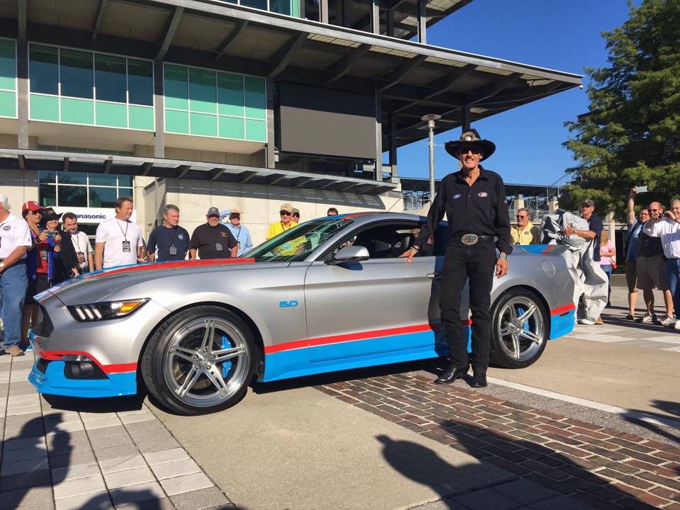 ForgelineWheels's tweet photo. #Kings80th Edition @pettysgarage #S550 #Ford #Mustang debuts on #Forgeline #SC3C wheels @MCAMustang 40! #madeinUSA https://t.co/O1y4C58sHR