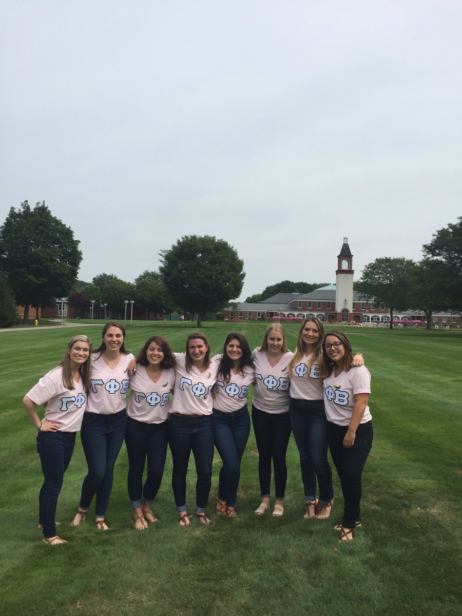 Day 1 of Recruitment: ✔️
We loved meeting the PNMs today and we cannot wait until tomorrow! 🌙😌💖