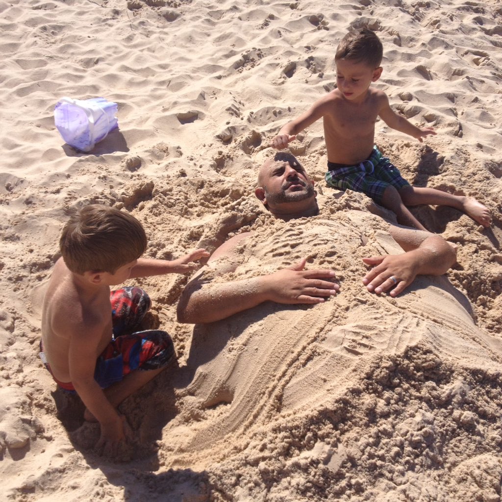ReemJundy's tweet photo. Manistee baby. #puremichigan #familyovereverything https://t.co/MVPkr3Qaqb