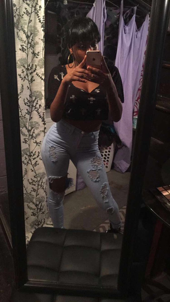 cutiefacezakia's tweet photo. 🌹✨ https://t.co/ODAJ5uvcPt
