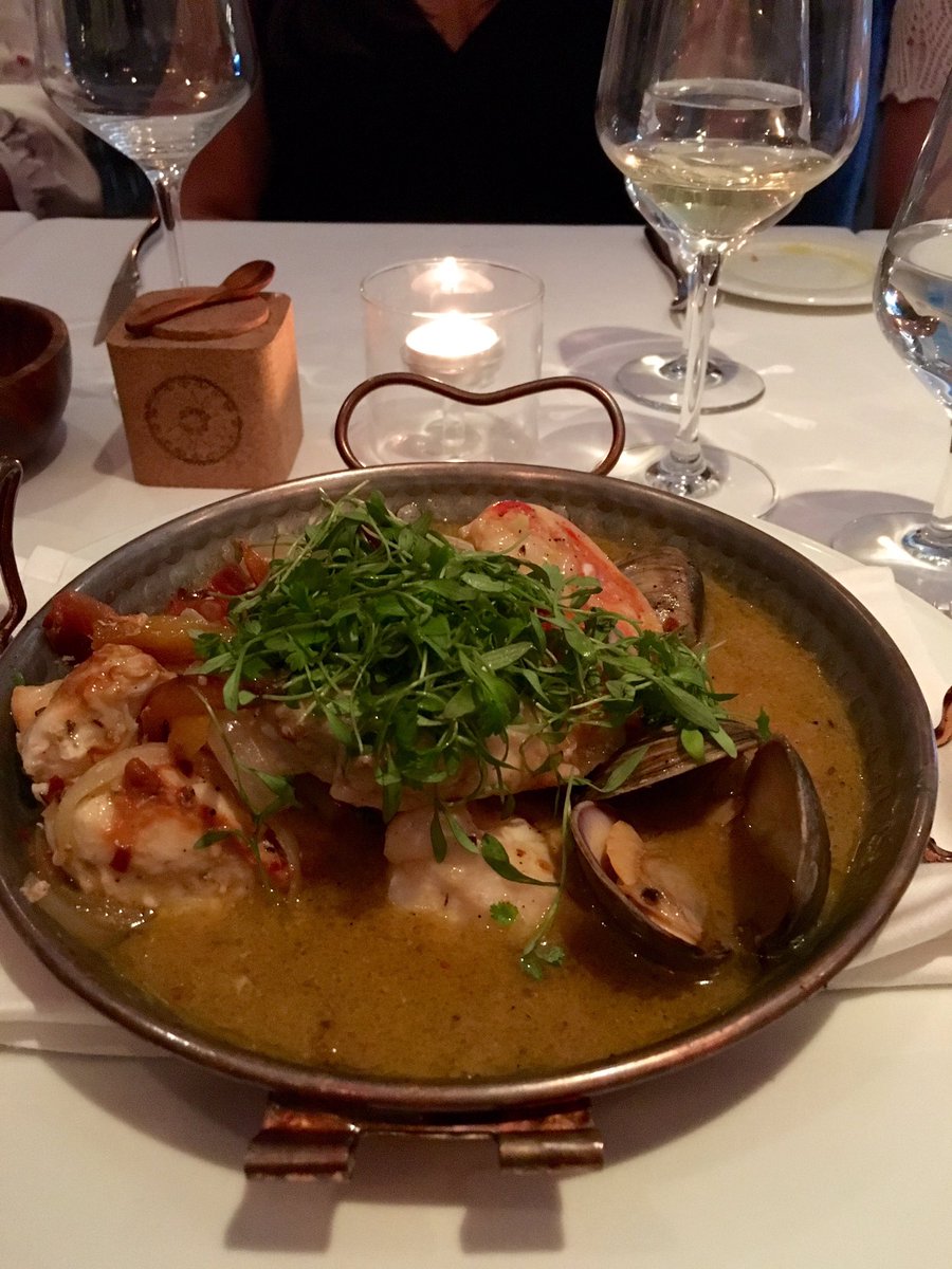 Enjoyed wonderful Portuguese cuisine <a href="/flordesalresto/">Flor de Sal</a> during a recent work trip to Toronto. Highly recommended.