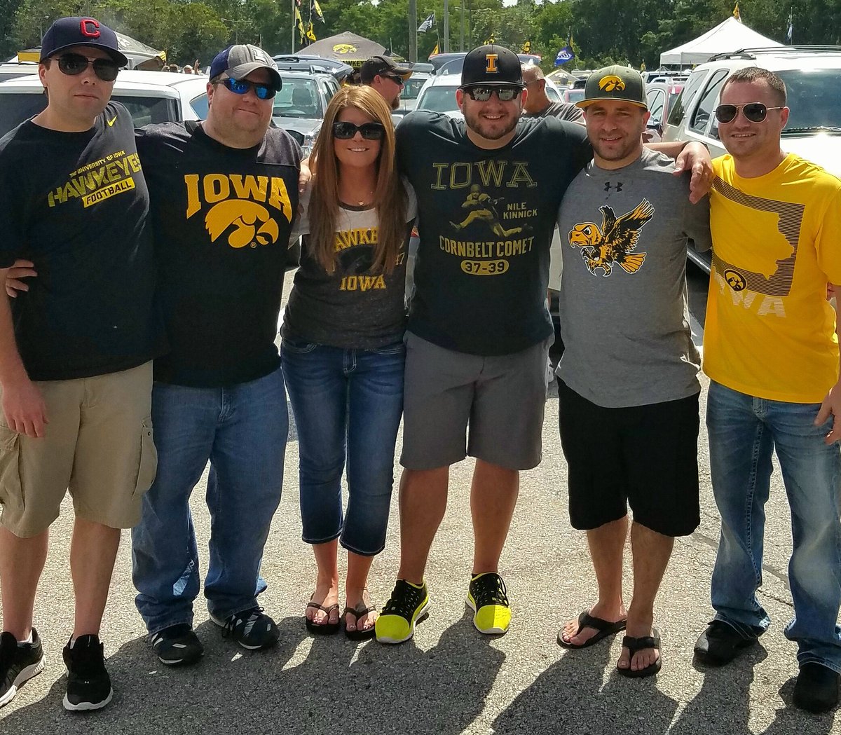 Abs3500's tweet image. #2016 #iowahawkeyes #collegefootball #blackandgold #kinnickstadium #hawkeyes #goiowa #iowa #iowafootball #herky
