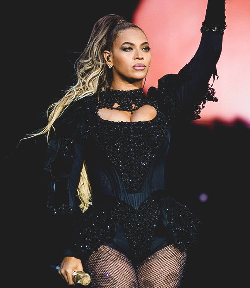 BeyLegion's tweet photo. Happy 35th birthday to the greatest to ever do it, the one and only, The Queen.. Beyoncé!
#HappyBirthdayBeyonce https://t.co/iZZBvIQQax