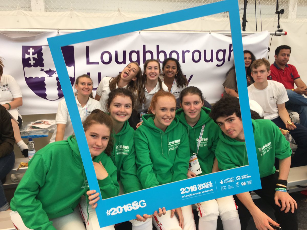 _SchoolGames's tweet photo. Some serious #GamesFace in the crowd at the #fencing 😠🏅 #2016SG https://t.co/3TCXAnveqM