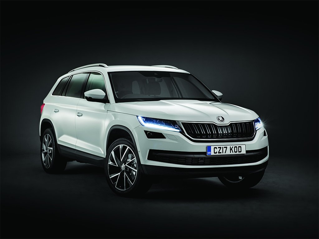 UKCarBlog's tweet image. Skoda Kodiaq: Czech Carmaker Showcases New Seven-Seat SUV - bit.ly/2cz6dmw  @SKODAUK #CarNews #Skoda
