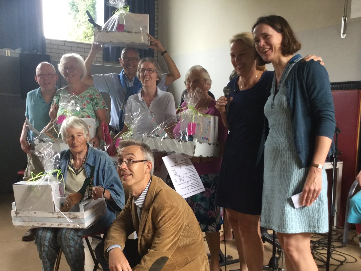 Bijdrage Lokaal Fonds Oegstgeest cadeau vrijwilligers Jottem civilsocietyclub.nl/actualiteiten/… <a href="/lokalefondsen/">Lokale Fondsen NL</a> <a href="/GemivaSVGGroep/">gemivasvggroep</a>