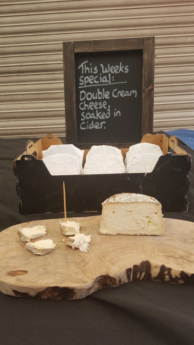 Knutsford Artisan Market today, the double creams didn't last long yesterday so get here early!!