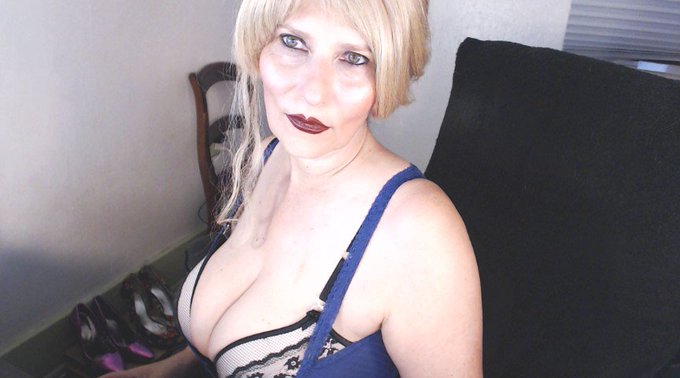 Let's see if anyone is reading this ;) Testing cam only $1 for next 30 mins, so hurry in!  https://t