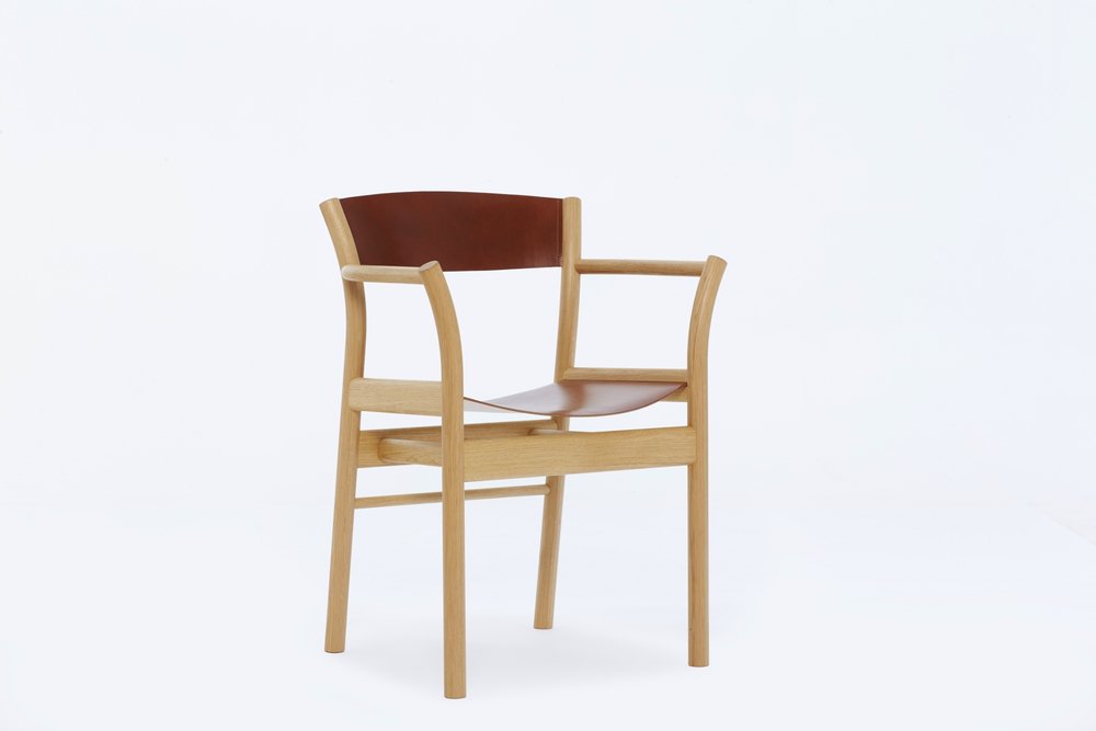 ‘Makers of the week’ <a href="/NamonGaston/">NAMON GASTON</a> 
scottishfurnituremakers.org.uk/makers/namon-g…