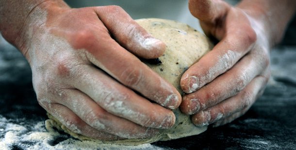We are putting in a series of 'introduction to bread' classes in the Llangollen area. Keep an eye out for more info!