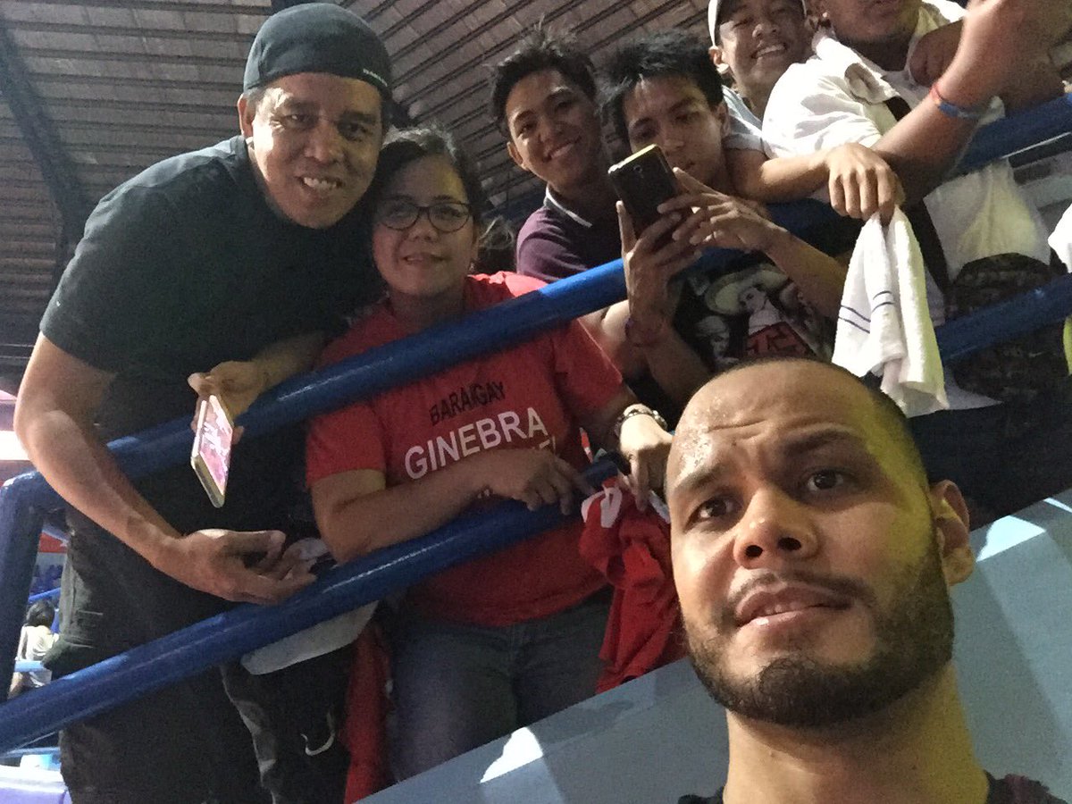 RoseHadlocon's tweet photo. happiness overload!
@M3rcMyWords
@GSM_JamshipsFam
@barangayginebra #GanadoOpenPractice https://t.co/tIDXzOl8dY