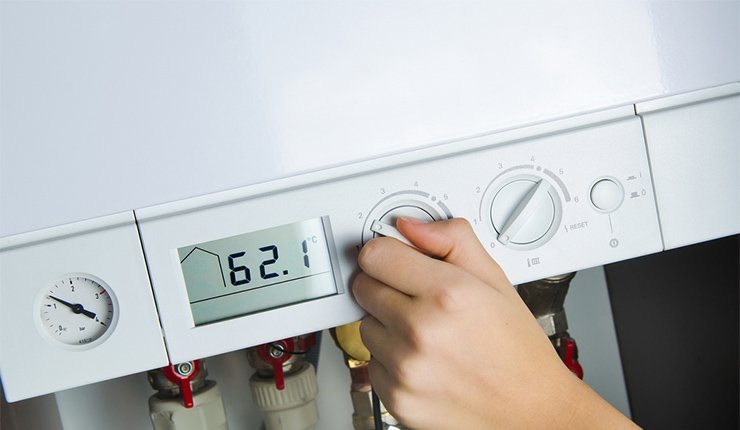 Почему отключилось газовое отопление. Vaillant котел t6. Combi Boiler. Газовые котлы реклама. Котел отопления настенный Bosch.
