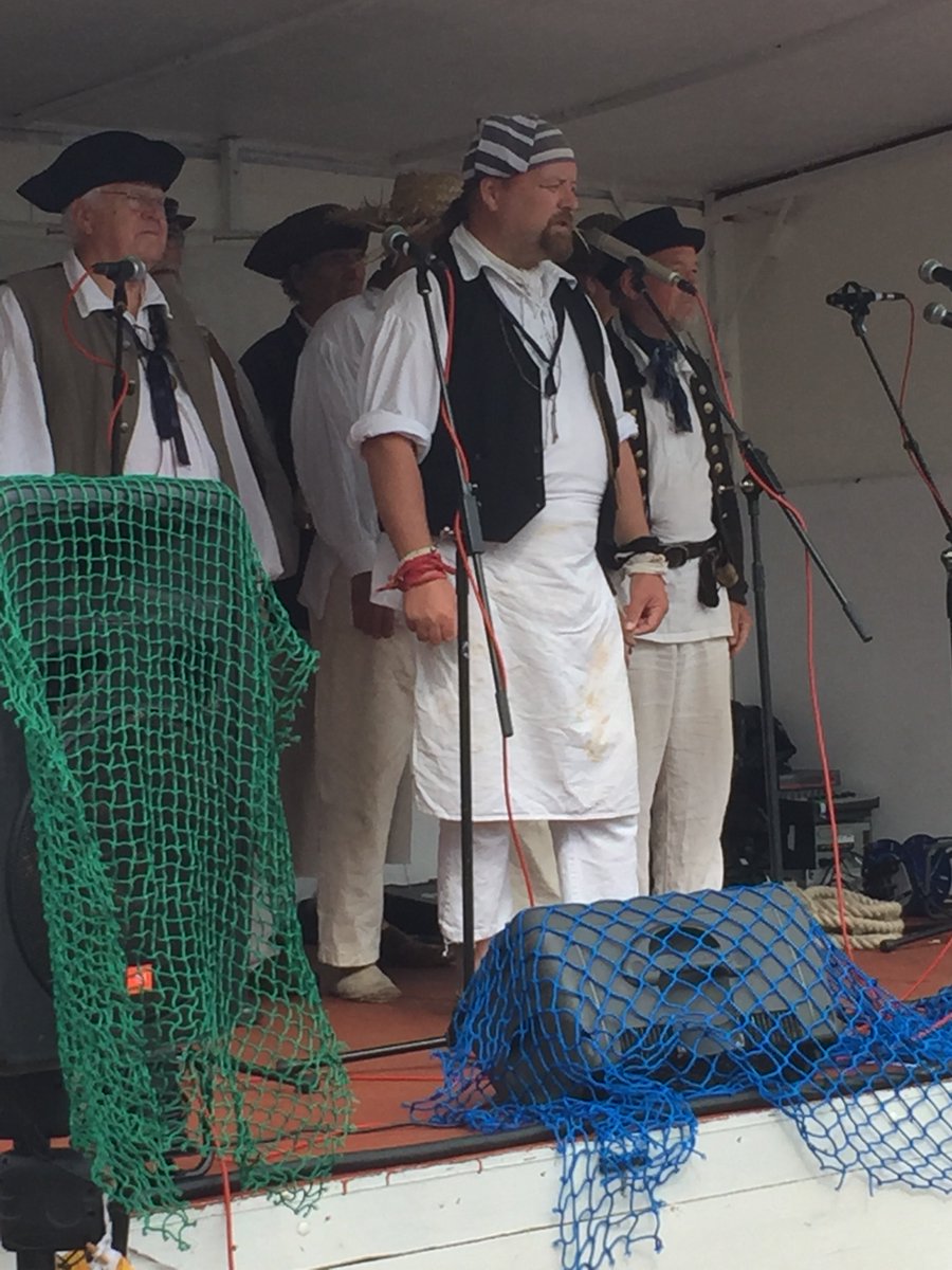 Catch the last songs from the Exmouth Shanty men NOW! - see them again at 2.45pm...